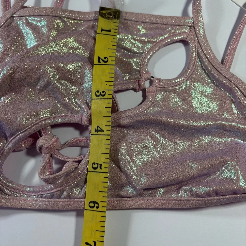 Frankies Bikinis elegant shimmering